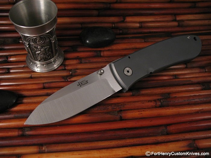 Bob Dozier - Large Folding Hunter