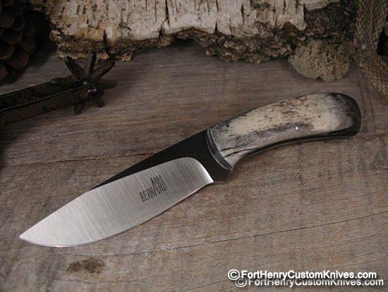 Arno Bernard Sr. - Discont Hunter  / Tapered Tang