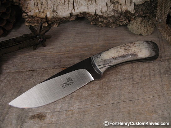 Arno Bernard Sr. - Discont Hunter / Tapered Tang