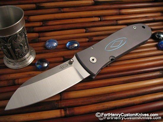 Bob Dozier - NEW DESIGN - Framelock Skinner