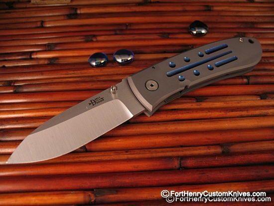 Bob Dozier - Large Folding Hunter w/Graphic