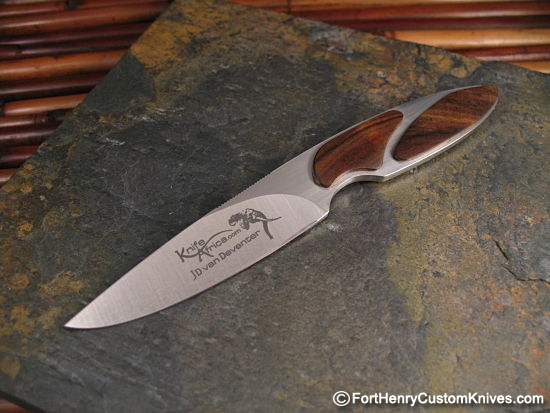 JD van Deventer - Orion Neck Knife