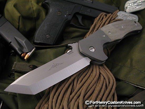 Ernest Emerson - Custom Roadhouse Beast Prototype