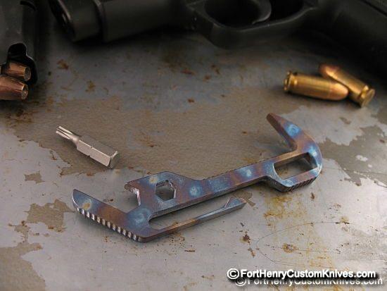 Graham Knives - Wrench It Tool