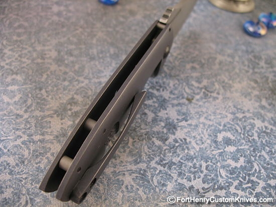 Mcnees Custom Knives - NEW Design Bolt Flipper - Image 3
