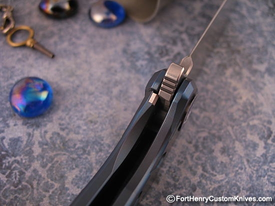 Shirogorov Knives - F95T Tactical Flipper - Image 4