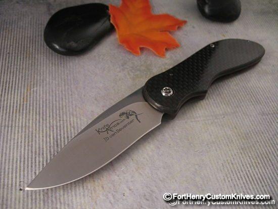 JD van Deventer - Carbon Fiber Friction Folder