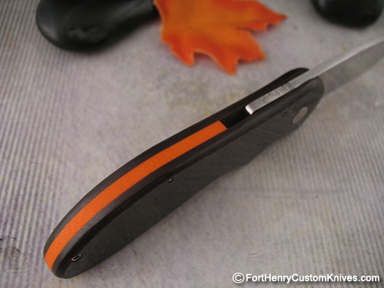 JD van Deventer - Carbon Fiber Friction Folder - Image 5