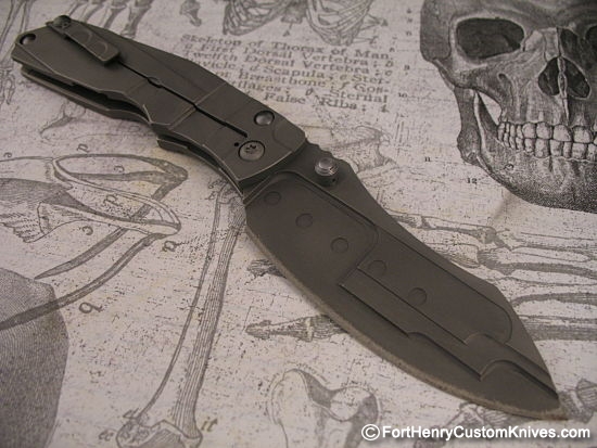 Kingdom Armory - Custom Solid Titanium Samaritan - Image 8