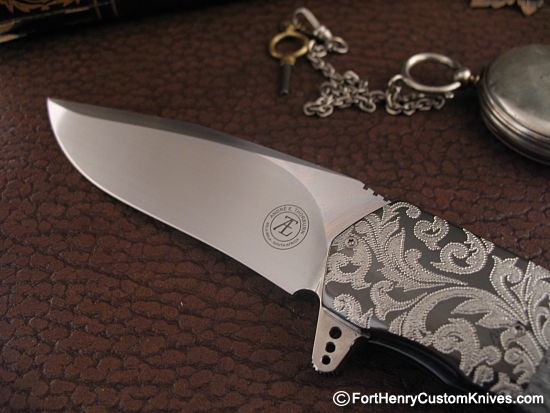 Andre Thorburn - Large Engraved Gentleman's Flipper - Image 4