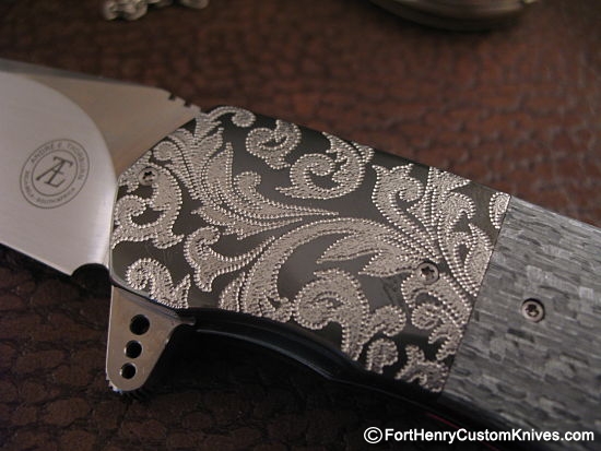 Andre Thorburn - Large Engraved Gentleman's Flipper - Image 5