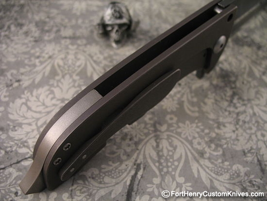 John Gray - Splitter Agent - Variant - Image 6