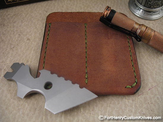 Jared Price - Toucan & Flashlight EDC Package - Light Choice - Image 3