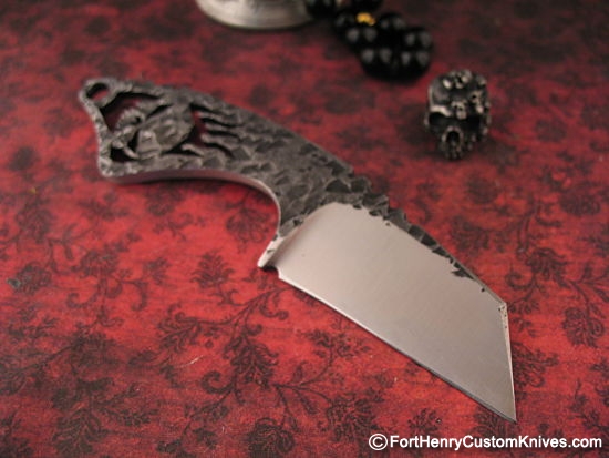 Black Dragon Forge - V3 Skull Neck Knife - Image 5