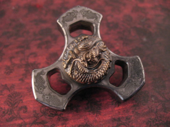 Steel Flame - 3D Dragon Tri Spinner