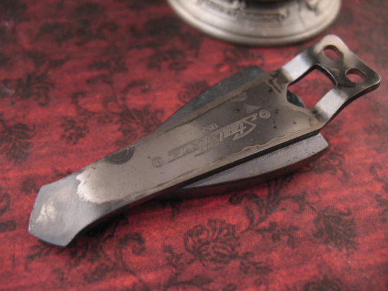 Steel Flame - XL Crusader Cross Flashlight Clip - Image 3