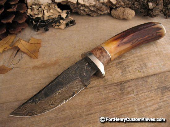 Herb Derr - Amber Stag Trailing Point Hunter