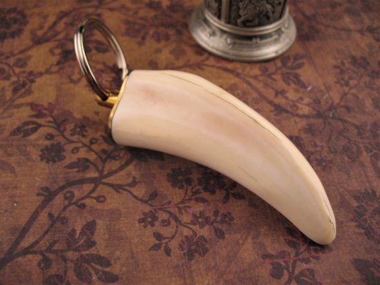 Arno Bernard - Warthog Tusk Key Chain - Image 4