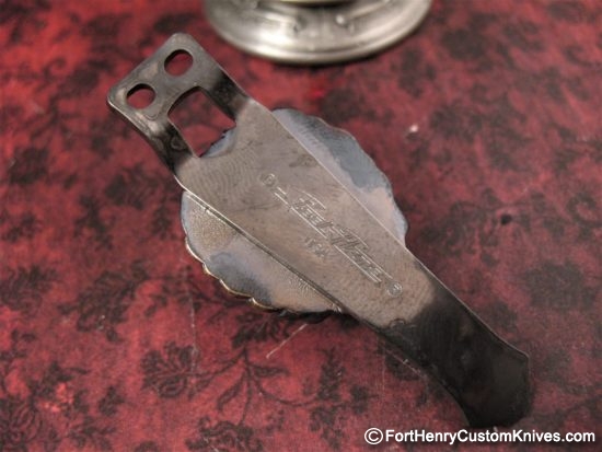 Steel Flame - L Guardian Lion Flashlight Clip - Royal Bronze - Image 4