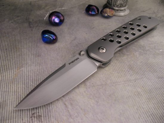 Enrique Pena - Mule Framelock w/Mokuti Accent