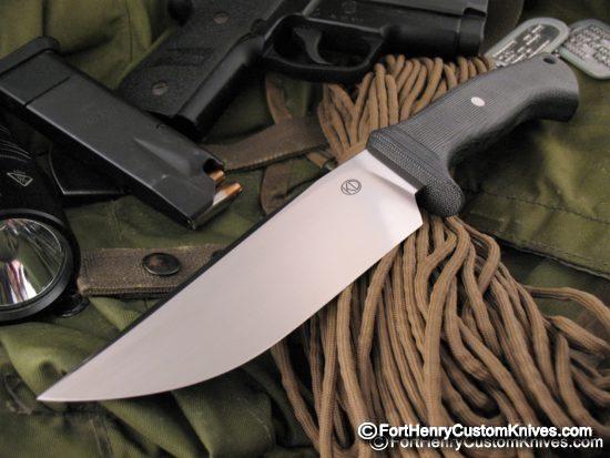 Kamil Dlugosz - Custom Pagan - Tactical Bowie