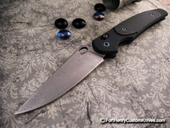Alexander Cheburkov - Rare Raven Axis Lock w/Stainless Damascus