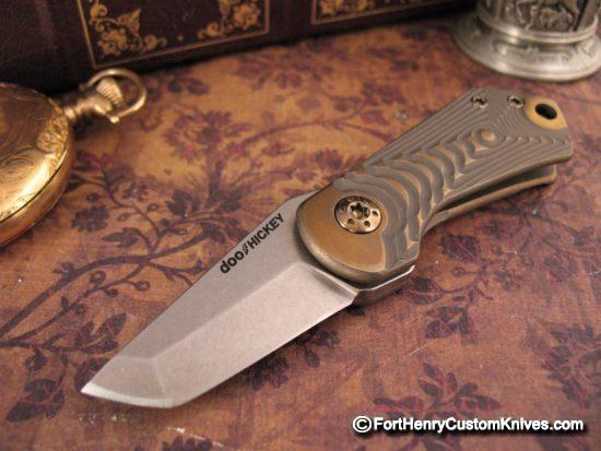 Steve Kelly - Tanto Doo Hickey Flipper