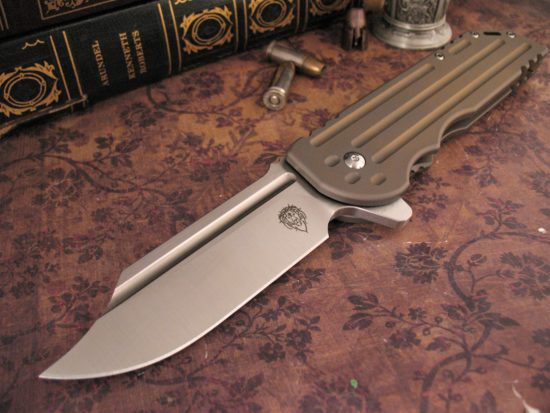 Alpha Hunter - Spartan / War Bowie #1