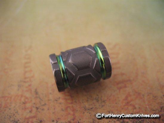Ti_Gear_Design - Titanium Lanyard Bead - Image 4