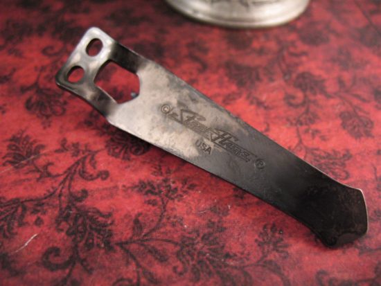 Steel Flame - Gothic Cross Flashlight Clip - Image 4