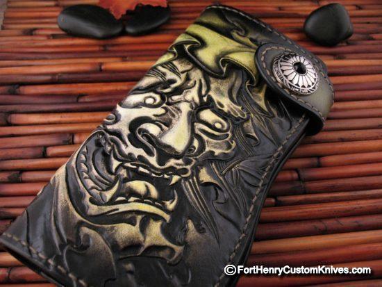 Vardi - Large Custom Leather Wallet - Hidden Knife