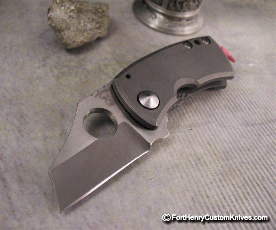 Mcnees Custom Knives - Custom Killer B w/ Stinger
