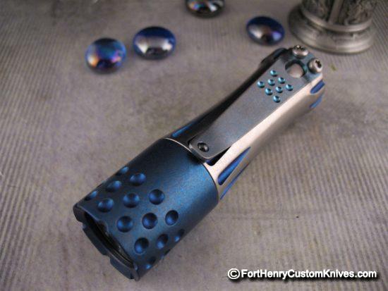 Mitch Lum / Dawson Machine - Laulima Malihini Custom Light