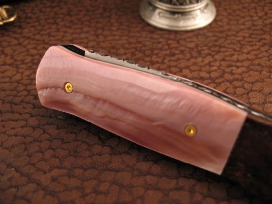 WD Pease - Fresh Water Pearl Lockback - Eggerling Damascus - Image 4