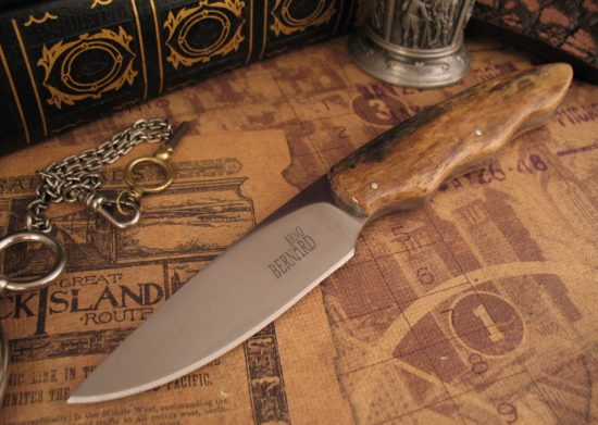 Arno Bernard Sr - Small Hunter - Giraffe Bone