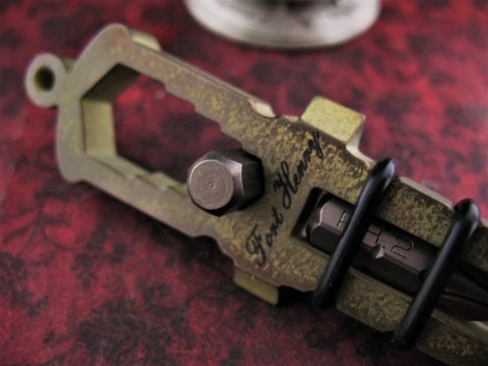 Dragon Cut - Fort Henry Exclusive - Strike Plate Cannon Pry / Pocket Tool - Image 3