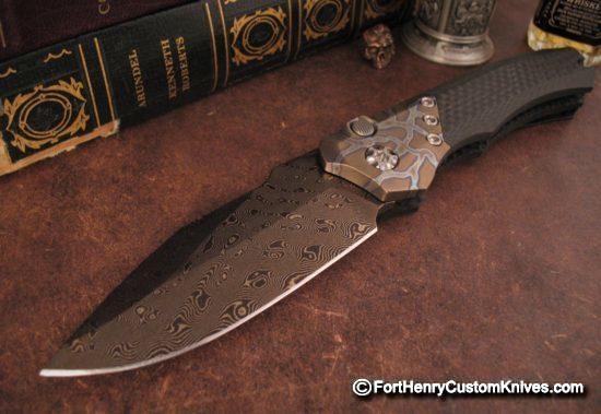 Heretic Knives - LE Presentation Wraith Auto