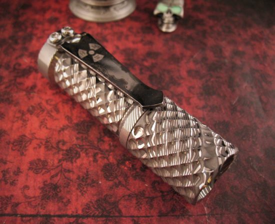 Hanko Machine Works - Damasteel Trident w/Total Tesseract Finish