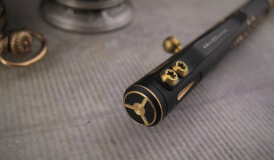 Brian Fellhoelter/Cptn Axel - Black & Gold Ti-Bolt - Image 5