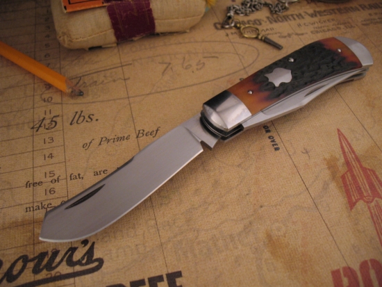 Jim Dunlap - Custom Saddlehorn Trapper - Amber Stag - Image 3