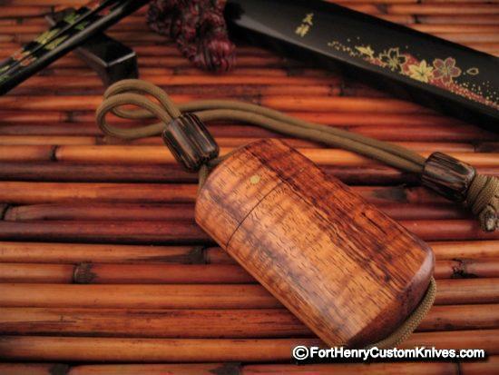 Raymond Johnson - Custom Kiridashi w/Wooden Sagemono Sheath