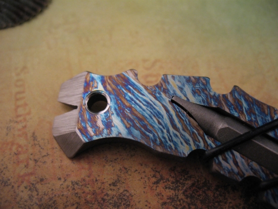 Thompson Knife & Tool - Titanium Pry-Anha Multi Tool - Image 5