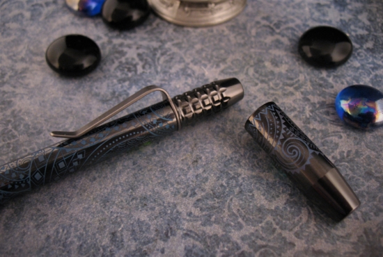 Ti2Design / Mike Bond - Rare DLC Coated Shorty TechLiner Pen - Image 2