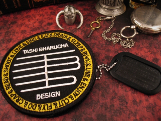 Tashi Bharucha - Custom Answer Flipper - Carbon Fiber - Image 8