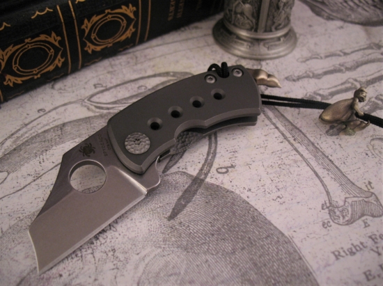 Spyderco - Jon McNees McBee w/Stinger - Silver