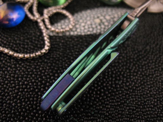 Rike Knife - Hummingbird Miniature Flipper - Damasteel - Image 7