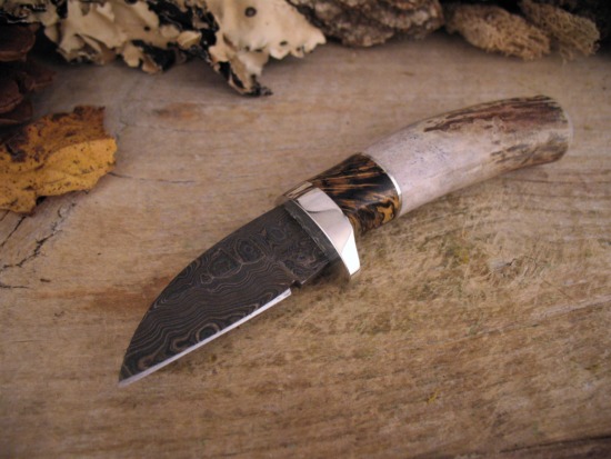 Herb Derr - Neck Knife w/Magnetic Sheath