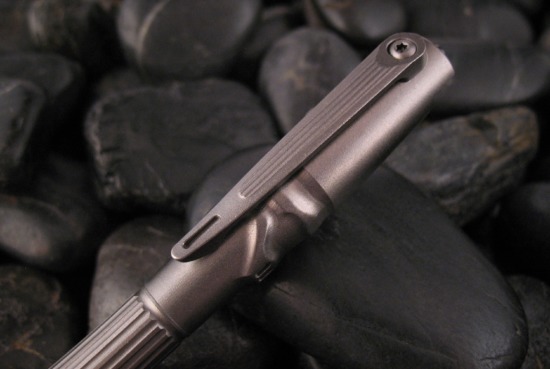 Rike Knife - Alien 4 - Knife & Pen Set - Damasteel - Discon - Image 8