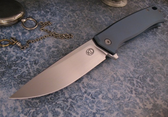 Kamil Dlugosz - Custom Arsen Flipper - Blue
