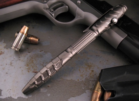 Rike Knife - Tactical Bolt Action Pen - Titanium